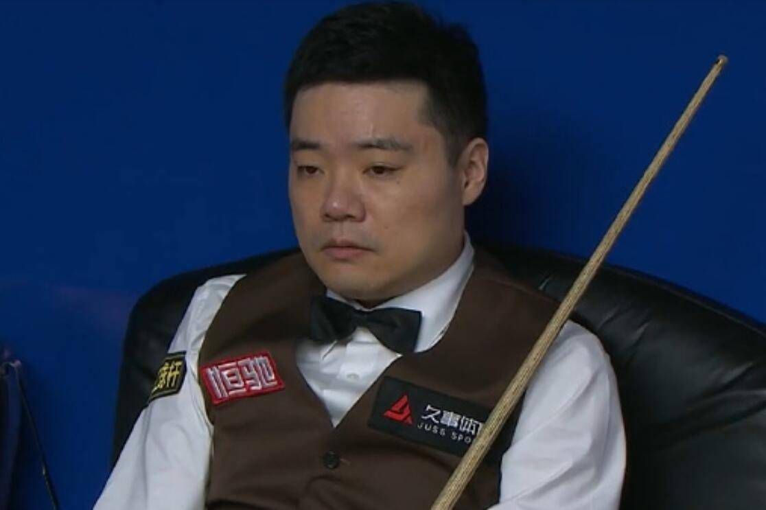 双性总裁羞涩坐莲h